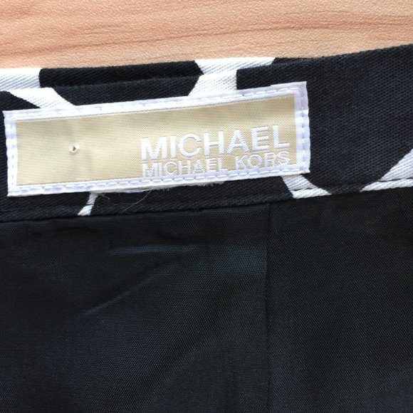 Michael Michael Kors Black and White Bold Graphic Skirt Size L - Picture 2 of 3
